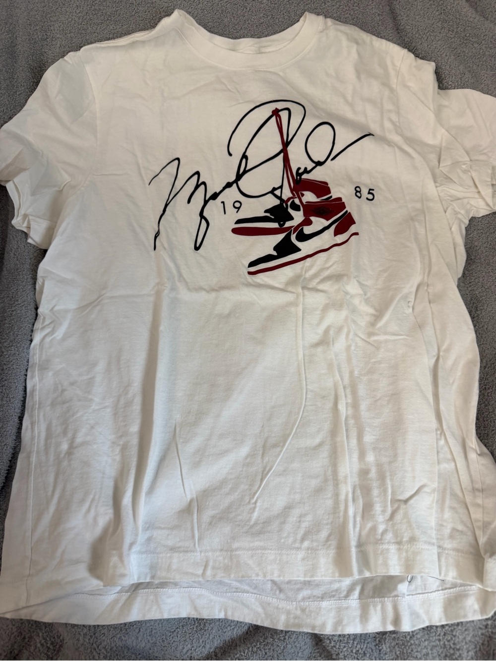 Jordan Nike White Graphic Tee with Red & Black Sneaker mens xl